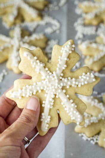 No need for expensive meringue powder. This simple royal icing recipe is SO ridiculously easy to ...