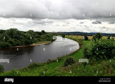 River Tweed Coldstream Scottish Borders Scotland Uk Stock Photo Alamy