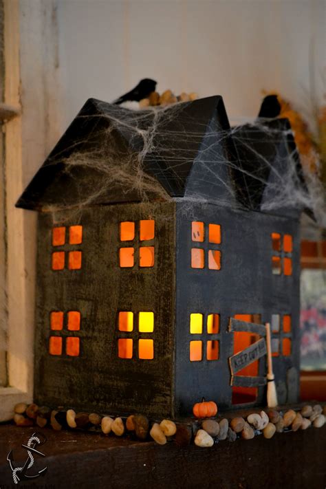 Diy Haunted House Fun Easy Halloween Crafts Fun Halloween Crafts