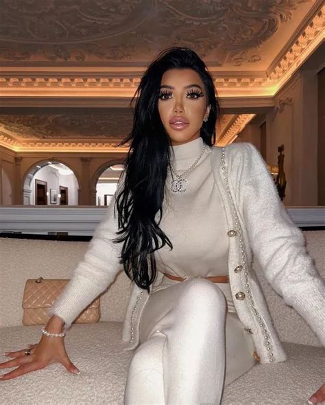 Chloe Khan Says She Was Left Petrified After £180k Robbery At Her