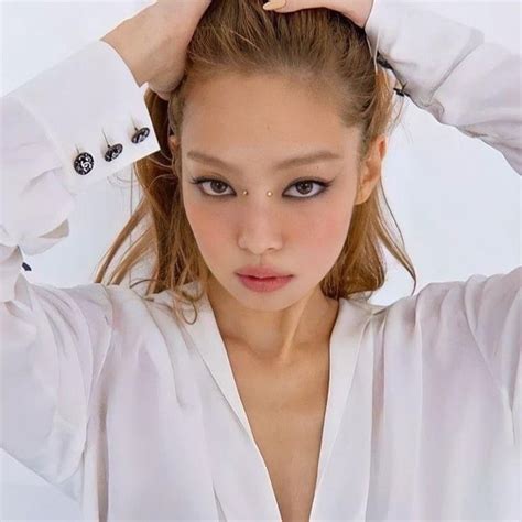 Jennie Getting Ready For Her First Bukkake And Gokkun Porn To Start Rblackpinkfap