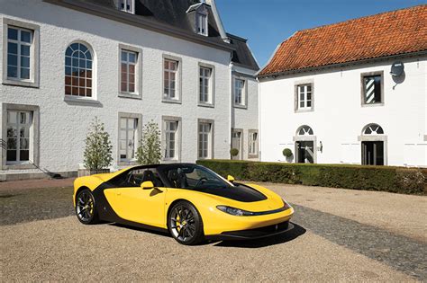 The history based value of a car takes into account the vehicle's condition, number of owners, service history, and other factors. Photos auto Ferrari 2014 Sergio Pininfarina Yellow Metallic