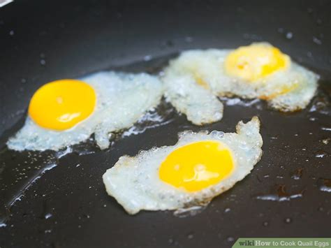 Martha's chef pierre schaedelin shows off his ingenious technique for cracking open tiny quail eggs too small to break on the side of a bowlfor more martha s. 5 Ways to Cook Quail Eggs - wikiHow