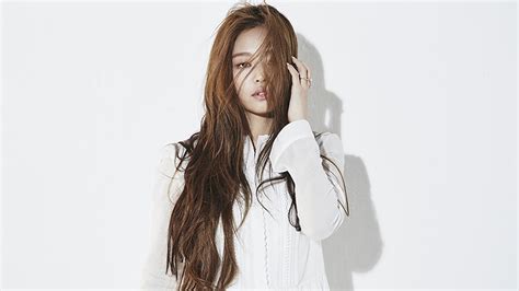 Discover images and videos about jennie kim from all over the world on we heart it. Full Profile of Blackpink Members (Real Name, Height ...