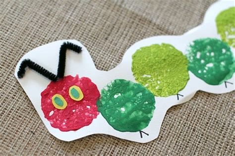 The Very Hungry Caterpillar Craft Using Sponge Painting Buggy And Buddy
