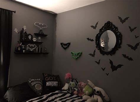 Awesome Goth Bedroom Decor Elegant Goth Bedroom Design Ideas For Calm