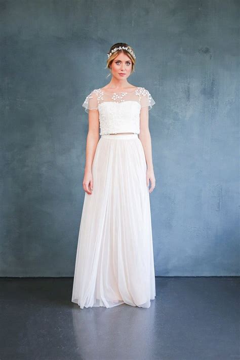 Sowie traumhaft schöne lange brautkleider von herve paris und nava bride. Pin auf Brautkleid