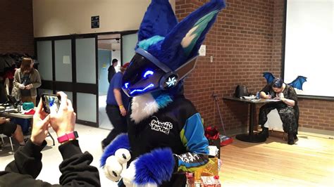 Pin By Anelisa Huff On Protogen And Synth Furry Costume Cat Furry