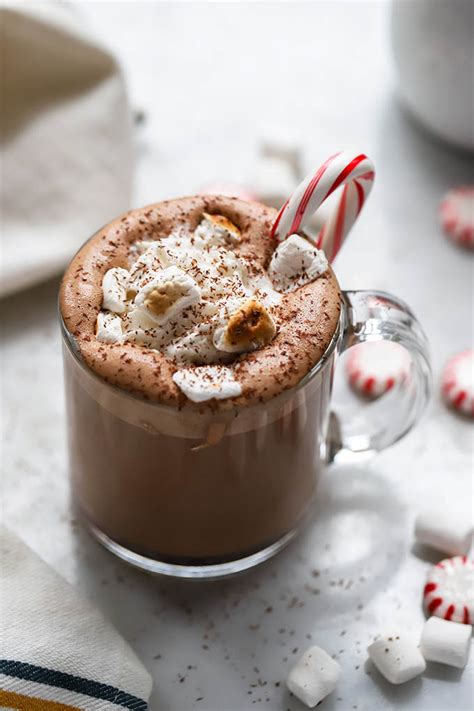 Best Ever Peppermint Hot Chocolate Easy Recipes To Make At Home