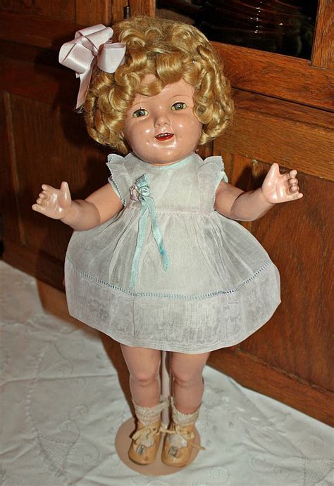 vintage composition shirley temple 20 inch doll 1930 s original shirley temple shirley dolls