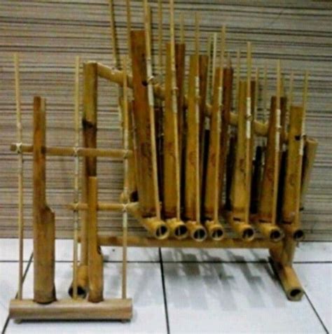 Angklung Bambu Tk 1 Oktaf 8 Nada Alat Musik Tradisional Sunda Lazada