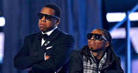 So ok, maybe you can't be batman… but that doesn't mean you can't be adopted by him. Lil Wayne hat bei Jay Zs Roc Nation unterschrieben | 16BARS.DE