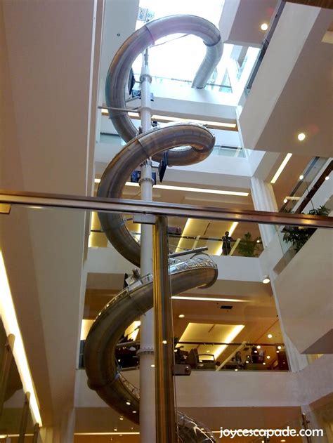 ‪no 19 jalan ss 15/5a‬, סובאנג ג'איה 47500,‎ מלזיה (לשעבר ev world hotel subang jaya). Joy 'N' Escapade: World's Tallest Indoor Tube Slide ...