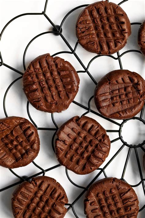 Preheat your oven to 350. No-bake Vegan Protein Chocolate Cookies in 2020 ...