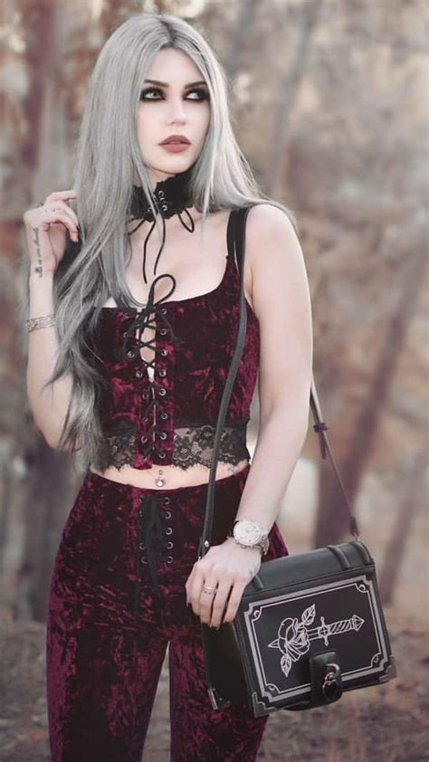 Dayana Crunk Gothic Girls Hipster Girls Velvet Fashion Dark Fashion