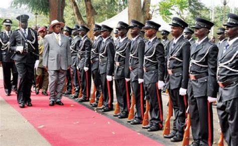 Museveni Reshuffles Ugandan Army Cabinet