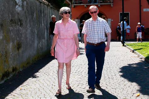 Theresa Mays Pink Dress The Prime Minister Is Spotted On Holiday