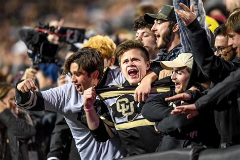 The 9 Most Annoying Fan Bases In College Football Ranked Fanbuzz