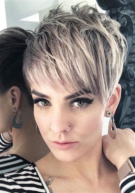 25 Best White Pixie Haircut Ideas For Cool Short Hairstyle Page 14 Of 30 Fashionsum