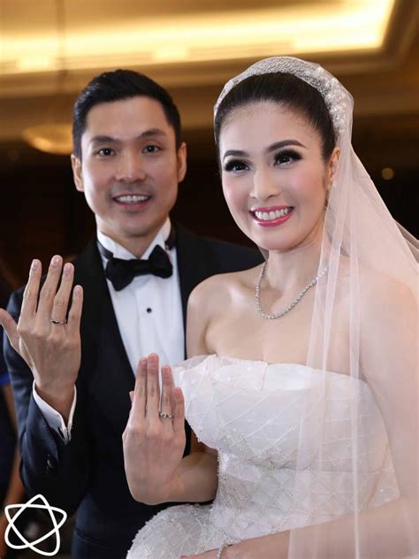 sandra dewi suami adalah kado terindah dan terbaik dalam hidupku entertainment