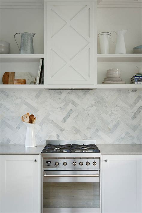 That space gives some expansion room for the tile, and it'll be caulked when i'm through i plan on doing the same herringbone pattern (in a gray subway tile) in my kitchen this fall. 6 Ideas For Introducing Herringbone Patterns Into Your ...