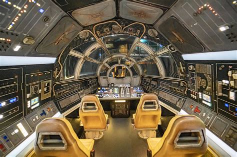 Disney Releases First Ad Spot For Walt Disney Worlds Star Wars Galaxy