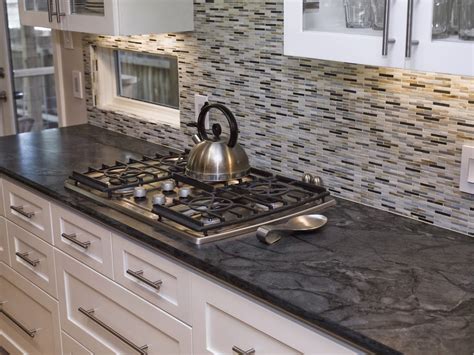 Wir sind stets bestrebt, ihnen die besten granit arbeitsplatten preise zu bieten. DIY Speckstein Arbeitsplatten Idee | Graue küche farbe ...