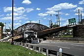 Pedestrian bridge collapses in Washington DC injuring five people - ABC ...