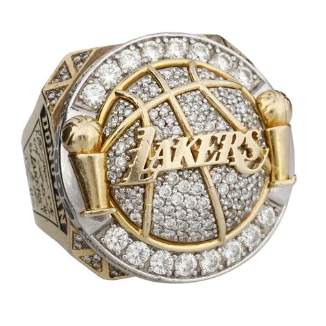 Lakers Championship Ring 2002 Los Angeles Lakers Nba Championship