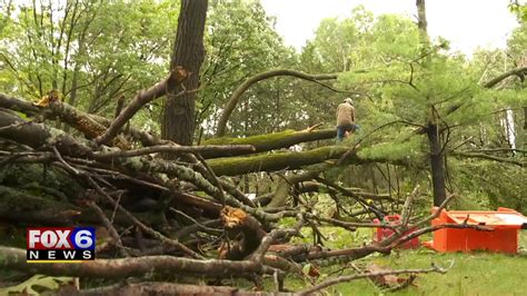 Nws Surveys Damage In Waukesha County Where Storms Prompted Warning