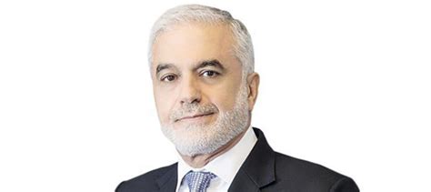 تجربة للمرة التانية جدا مريحة و تعطيك تسعيرة لكل شركات التأمين و تختار الأنسب. الإمارات: "شركة أبوظبي الوطنية للتأمين" تطلق خدمة تطبيق ...