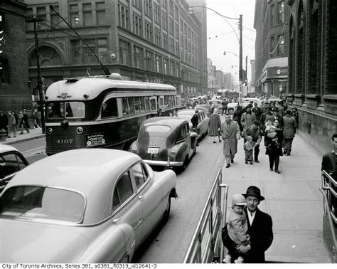 Black and White Photographs of Toronto's PCC Streetcars in ...