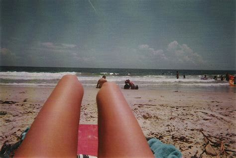 Hot Dogs Or Legs This Tumblr Will Make You Question Every