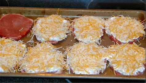 Repeat with each piece of pork. Cheesy Pork Chops - $5 Dinners | Recipes, Meal Plans, Coupons