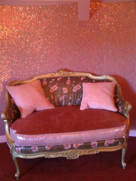 Pink Glitter Walls At Lateafternoons Hotel Room Im