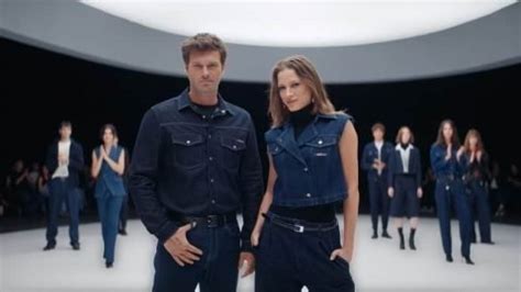 Kıvanç Tatlıtuğ and Serenay Sarıkaya in Mavi Jeans Ad Campaign Bit Pix