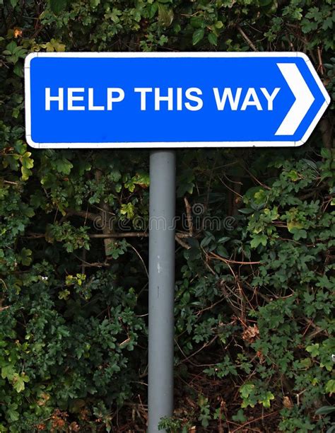Help This Way Sign Pointing To The Right Affiliate Sign
