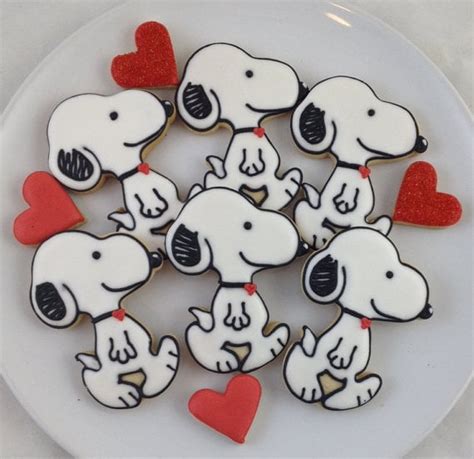 They are delicious and looked very nice to us. Snoopy Cookies | Peanuts and Charlie Brown Holiday Gift ...