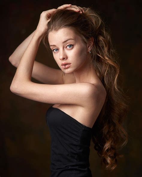 世界の美女さんのツイート モデルのmaria zhgentiさん ロシア🇷🇺… most beautiful faces model photography portrait