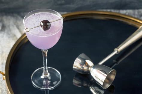 Aviation Recipe A Simple And Classic Cocktail Lovetoknow