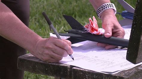 Who Needs Spacex Model Rocket Tradition Continues At Hales Corners School Despite Pandemic