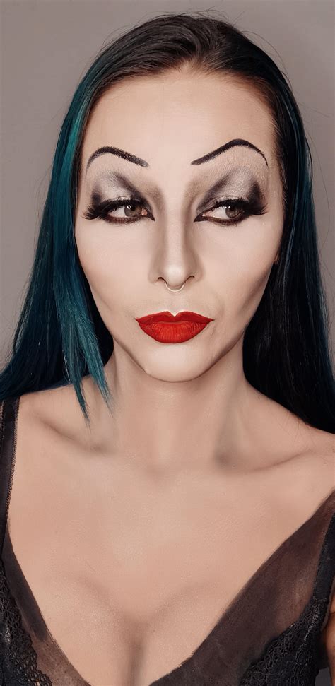 My First Halloween Look This Year Morticia Addams R Halloween