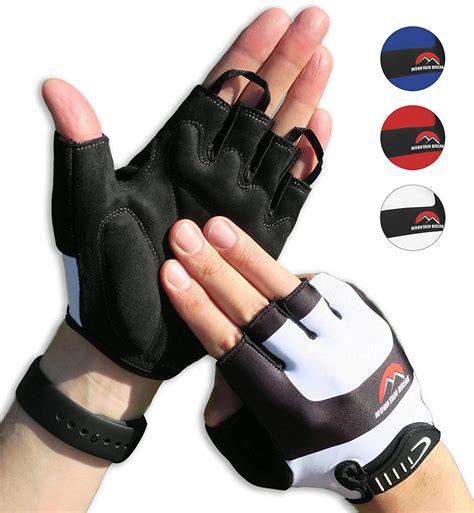 Knowing the importance of the bike gloves, many on the contrary, road bike gloves are not designed for superior grip or extensive protection, they are designed to reduce as much as possible the discomfort caused by the vibrations. Best Fingerless Gel Cycling Gloves - Images Gloves and ...
