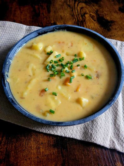 Easy Creamy Potato Soup Foodie Explorers