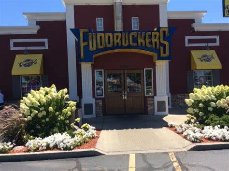 Fuddruckers Janesville Menu Prices And Restaurant Reviews Tripadvisor