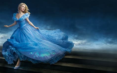 44 Cinderella 2015 Wallpaper