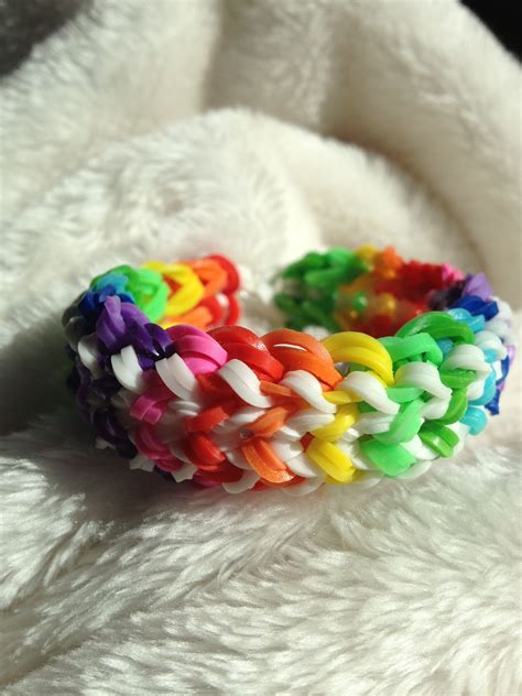 Rainbow loom rainbow tire tracks | Rainbow loom bracelets, Rainbow loom creations, Rainbow loom