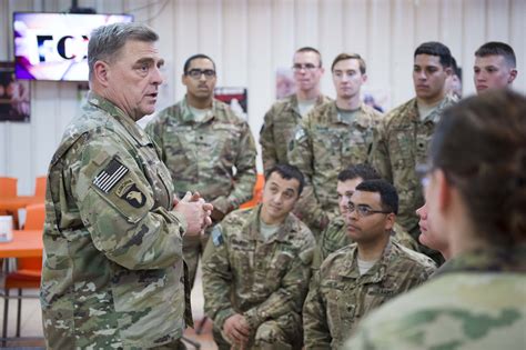 Army chief: It's up to soldiers to help bridge the military-civilian divide