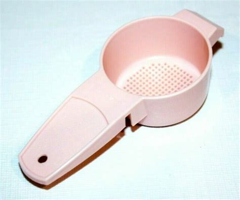 Tupperware Strainer Gadget Mini Sifter Pink Prosecco New Ebay