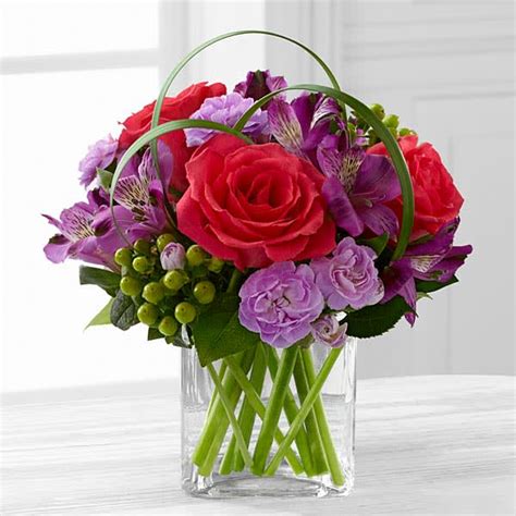 The Ftd Be Bold Bouquet By Better Homes And Gardens Vase Included In